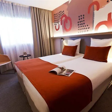 Hotel Mercure Lyon 4*